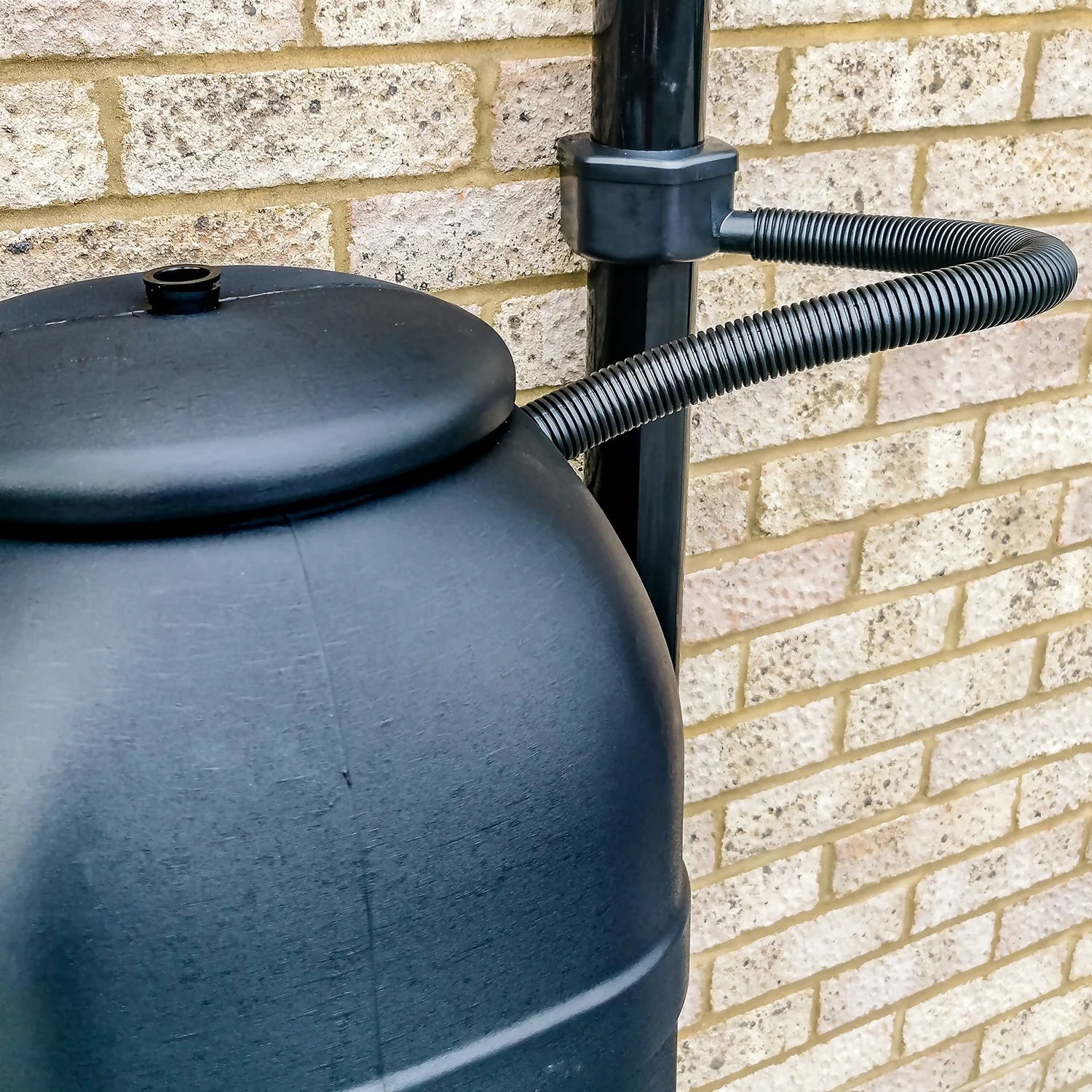 Ward Slimline Water Butt Kit - 100L 5 Ward Slimline Water Butt Kit - 100L - Image 3