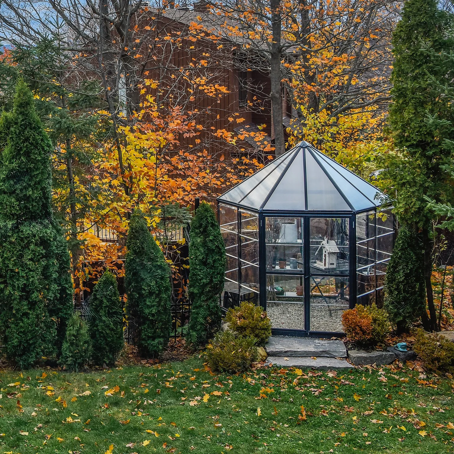 Palram 8ft Canopia Oasis Hexagonal Greenhouse - Grey 3 Palram 8ft Canopia Oasis Hexagonal Greenhouse - Grey