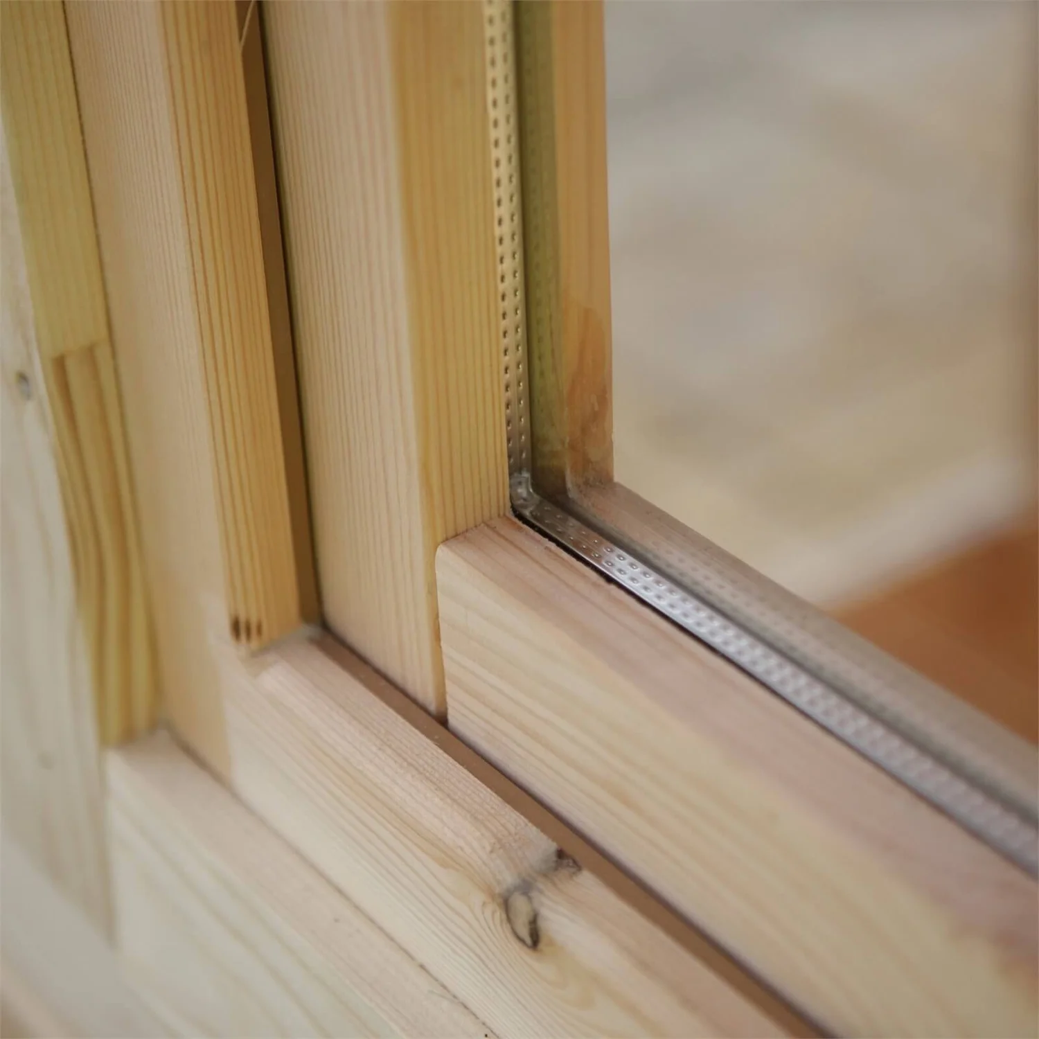 Forest Mendip 5.0m X 4.0m Log Cabin Double Glazed, 24kg Polyester Felt, No Underlay 9 Forest Mendip 5.0m X 4.0m Log Cabin Double Glazed, 24kg Polyester Felt, No Underlay - Image 7