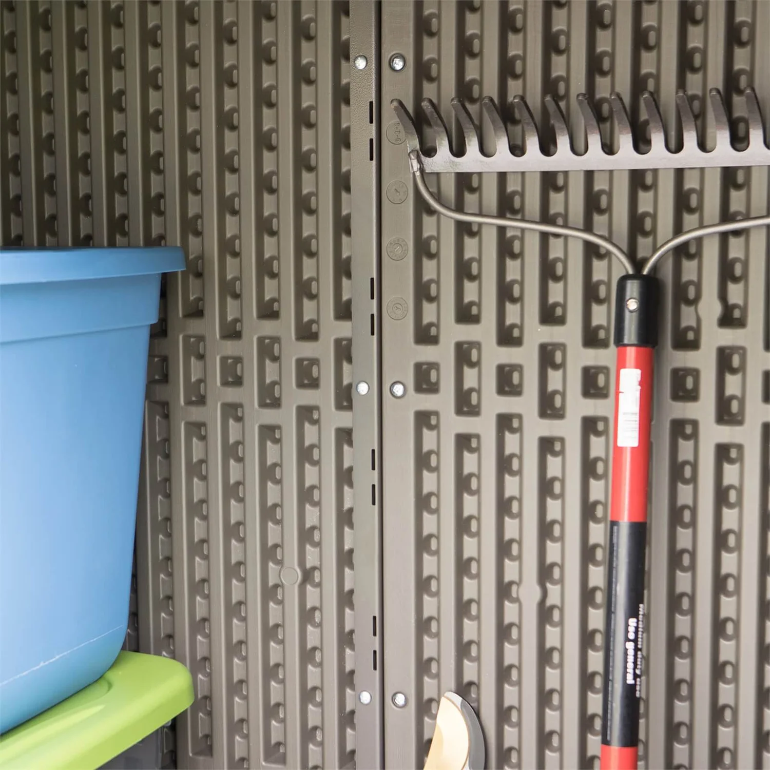 Lifetime 1500L Rough Cut Vertical Storage Cabinet 10 Lifetime 1500L Rough Cut Vertical Storage Cabinet - Image 8