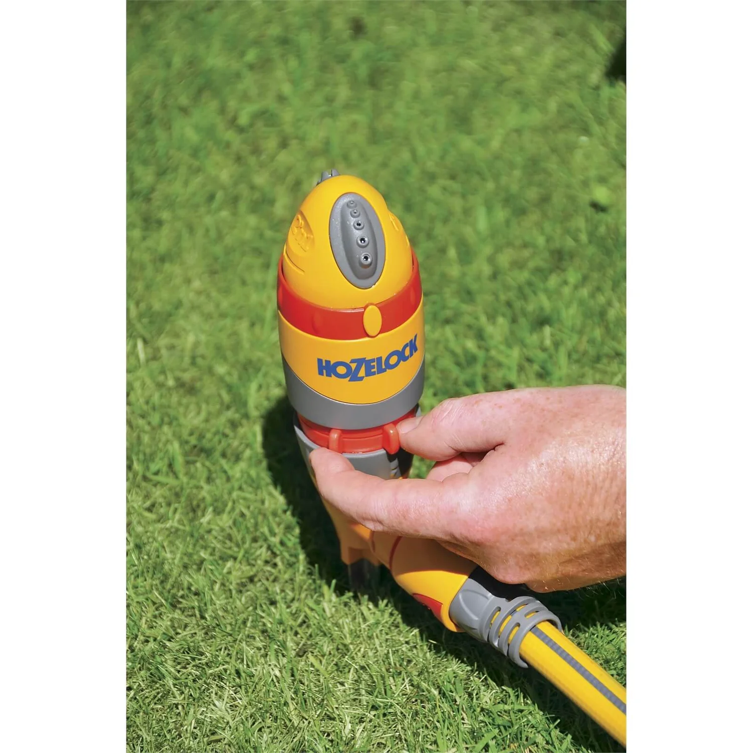 Hozelock Round Garden Sprinkler Pro 314m² 7 Hozelock Round Garden Sprinkler Pro 314m² - Image 5