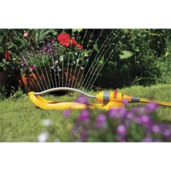 Hozelock Oscillating Garden Lawn Sprinkler 200m² 8 Hozelock Oscillating Garden Lawn Sprinkler 200m² -Elise Bloom 12843907 1884833224277480