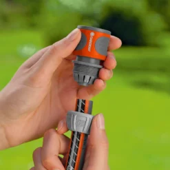 GARDENA Hose Connector 13 Mm (1/2") 15 Mm (5/8") 11 GARDENA Hose Connector 13 Mm (1/2") 15 Mm (5/8") -Elise Bloom 13043386 9684907554046169