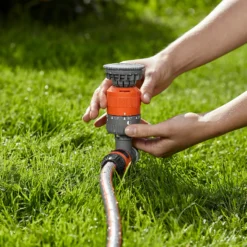 Gardena Comfort Circular Sprinkler Vario Spike 10 Gardena Comfort Circular Sprinkler Vario Spike -Elise Bloom 13043404 3345060198394453