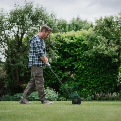 Westland Lawn Drop Spreader -Elise Bloom 13411840 1484946411901897