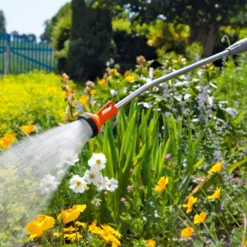 GARDENA Hanging Basket Spray Lance 8 GARDENA Hanging Basket Spray Lance -Elise Bloom 13489624 7354920781421133