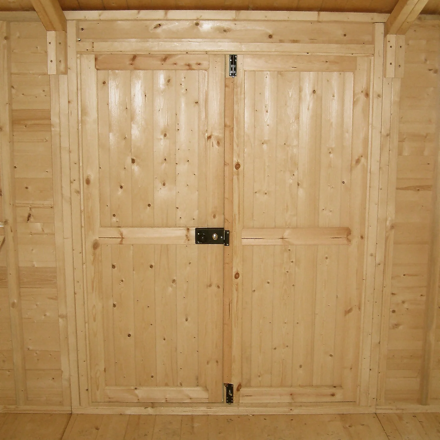 Shire 12 X 12ft Mammoth Double Door Garden Shed 7 Shire 12 X 12ft Mammoth Double Door Garden Shed - Image 5