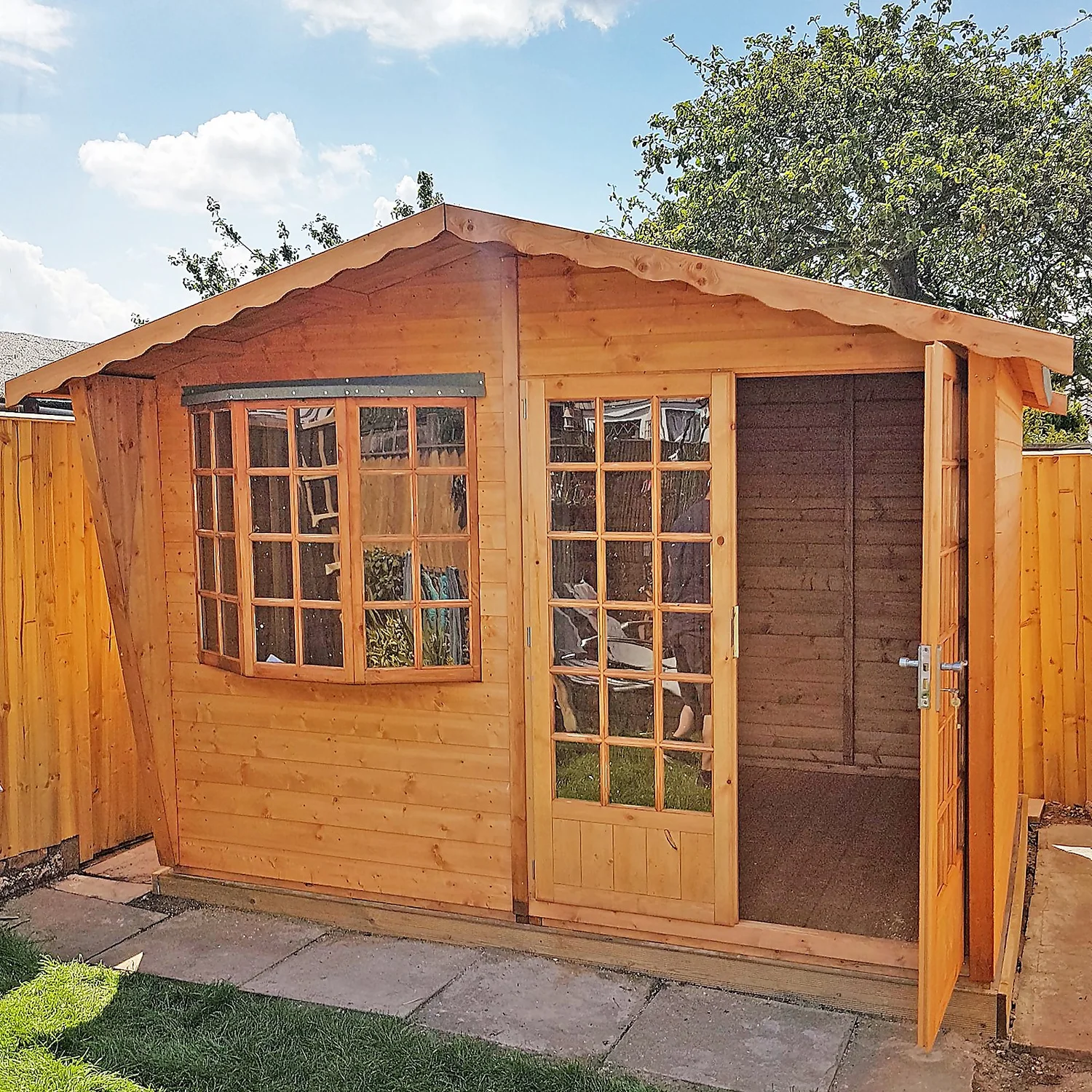 Shire 10 X 6ft Sandringham Double Door Summerhouse 7 Shire 10 X 6ft Sandringham Double Door Summerhouse - Image 5